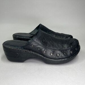 Born Women's Studed‎ Black Leahter Clogs
